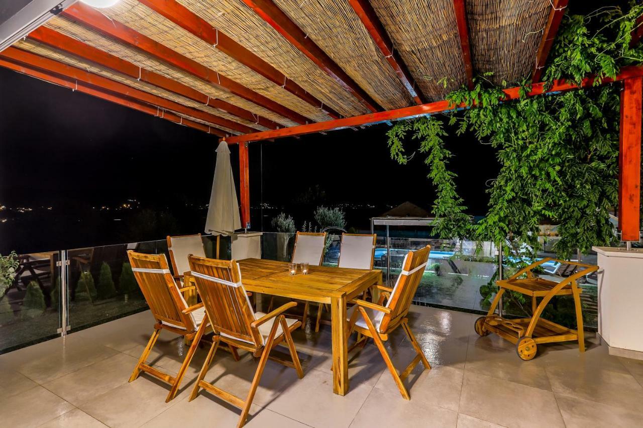Luxury Villa Nadalina-Dicmo Дугополье Экстерьер фото