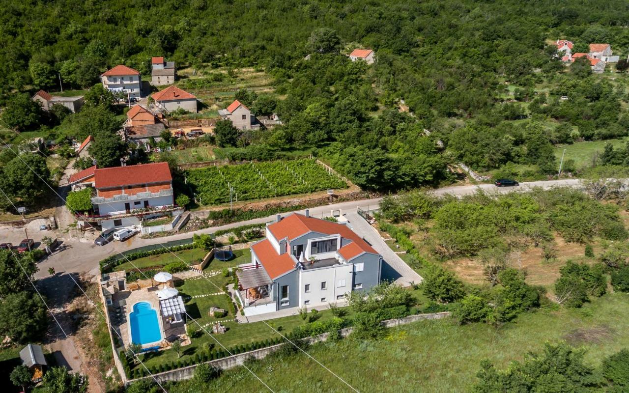 Luxury Villa Nadalina-Dicmo Дугополье Экстерьер фото